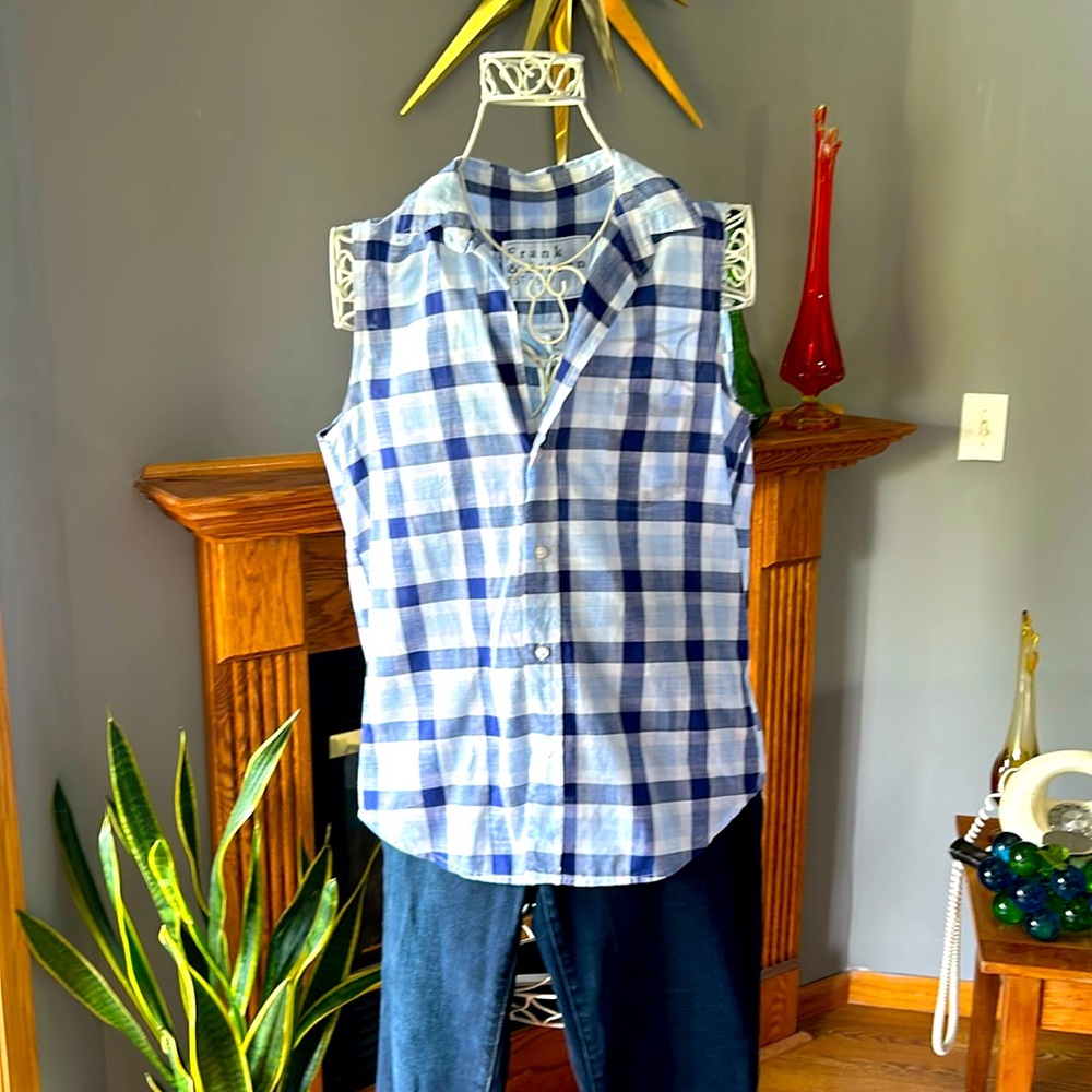Frank & Eileen Sleeveless Shirt Sz S